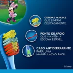 Escova de Dentes Infantil Oral-B Kids com Cerdas Suaves 4 Unidades - Image 2