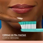 Kit Escova Dental Oral-B Iconic Ultra Macia 3 Unidades - Image 4