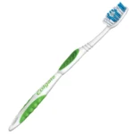 Escova de Dente Colgate Classic Clean Média com 1 unidade - Image 2